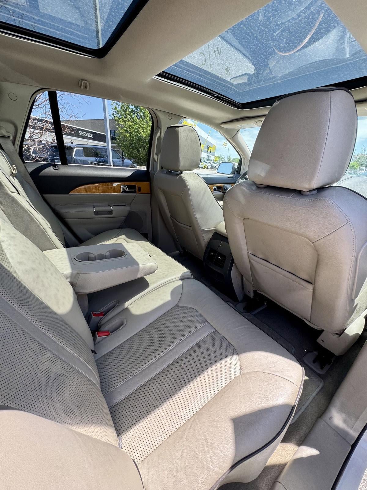 Used 2015 Lincoln MKX FWD w/ Equipment Group 101A image 13
