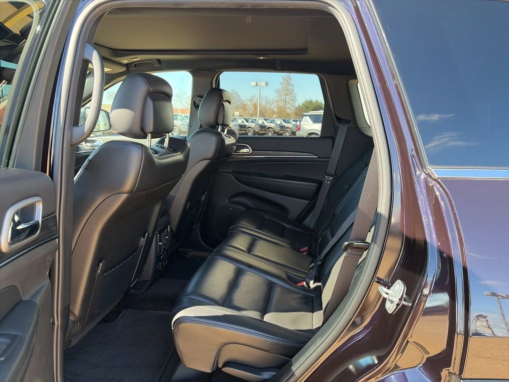 Used 2019 Jeep Grand Cherokee Limited w/ Luxury Group II image 9