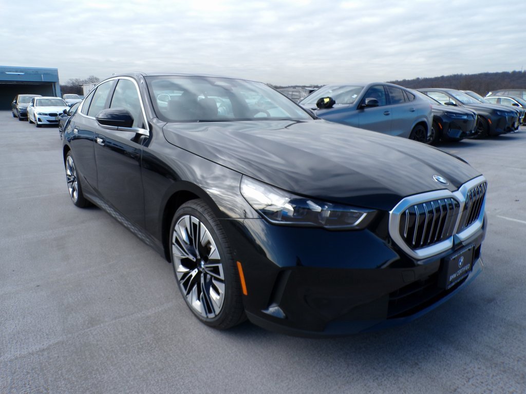Certified 2025 BMW 530i xDrive w/ Premium Package