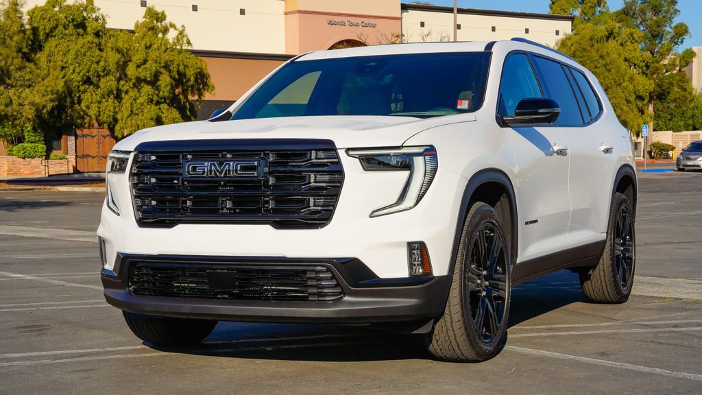 New 2026 GMC Acadia Elevation video 2