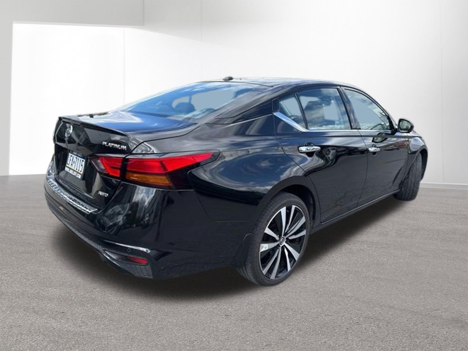 Used 2022 Nissan Altima 2.5 Platinum AWD/4WD image 33