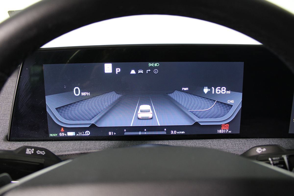 Used 2024 Kia EV6 Wind w/ Wind Technology Package RWD image 14