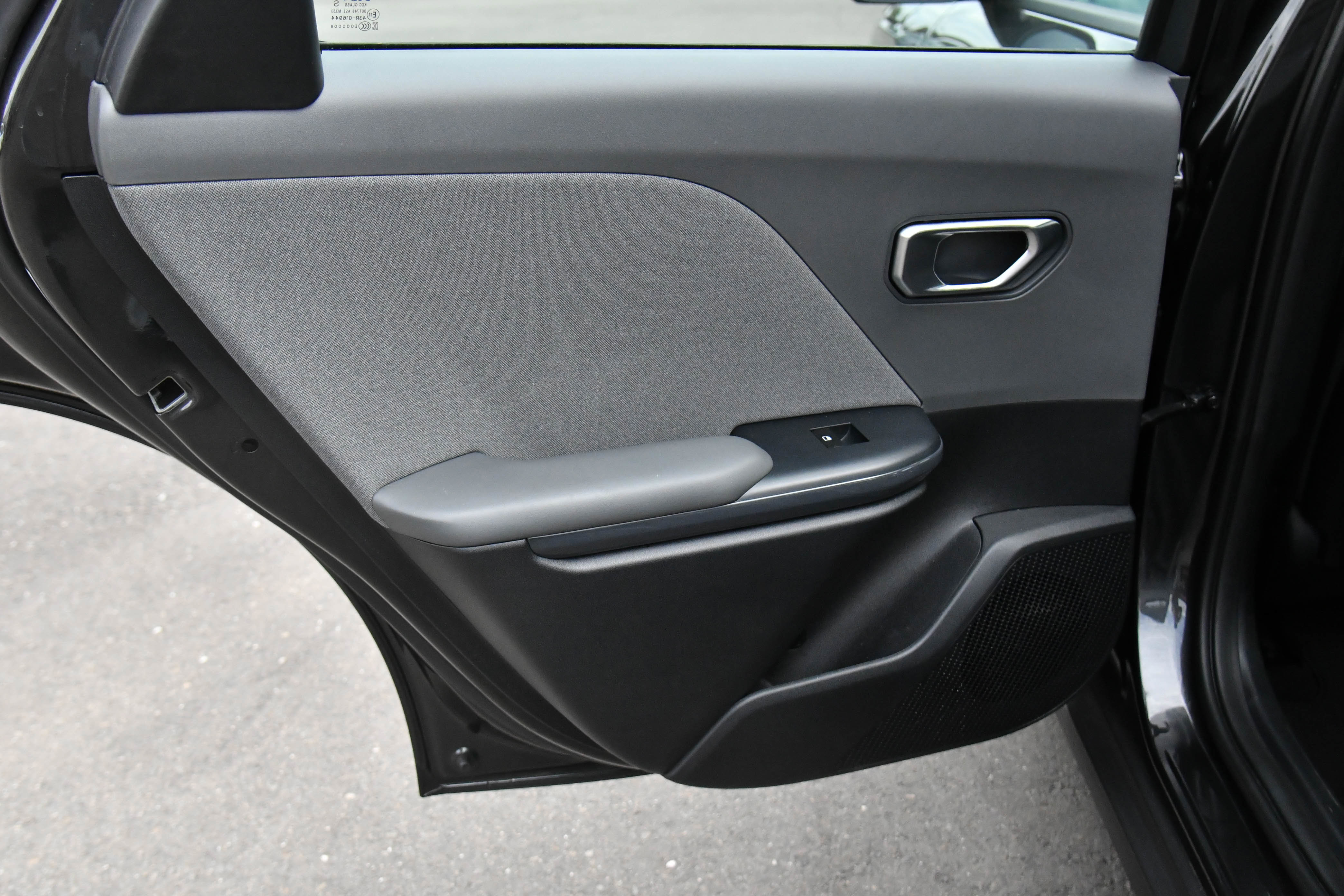 Used 2025 Kia K4 EX image 36