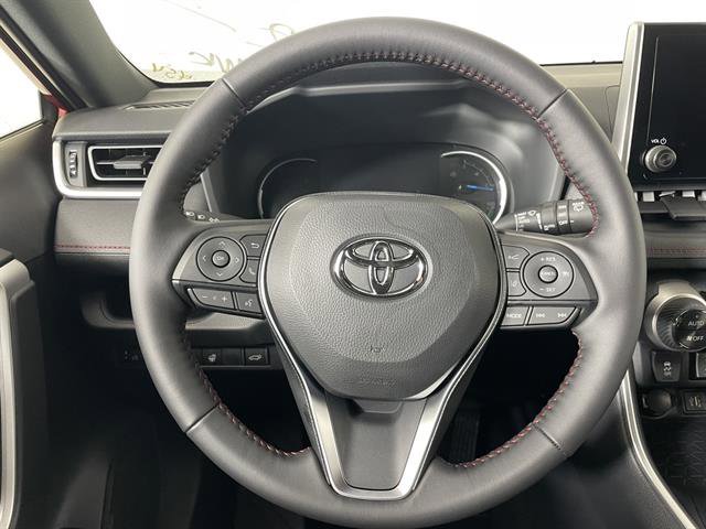 New 2025 Toyota RAV4 SE image 14