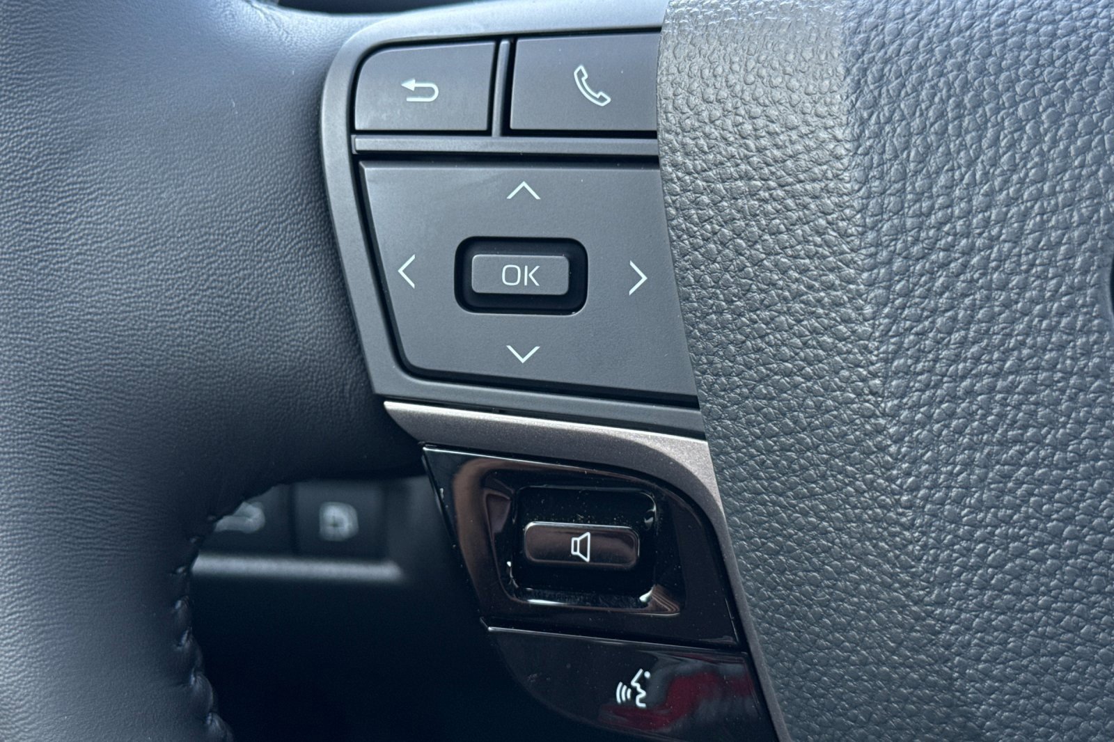 Certified 2025 Toyota Camry XSE image 30