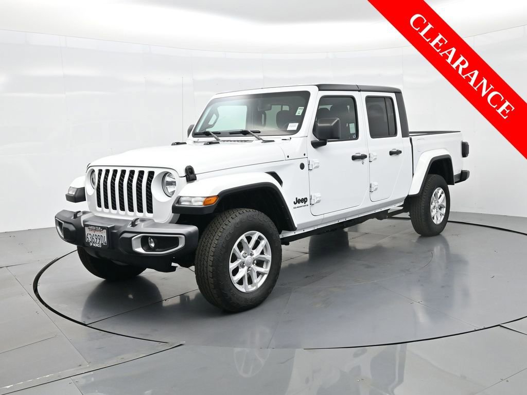 Used 2023 Jeep Gladiator Sport image 2