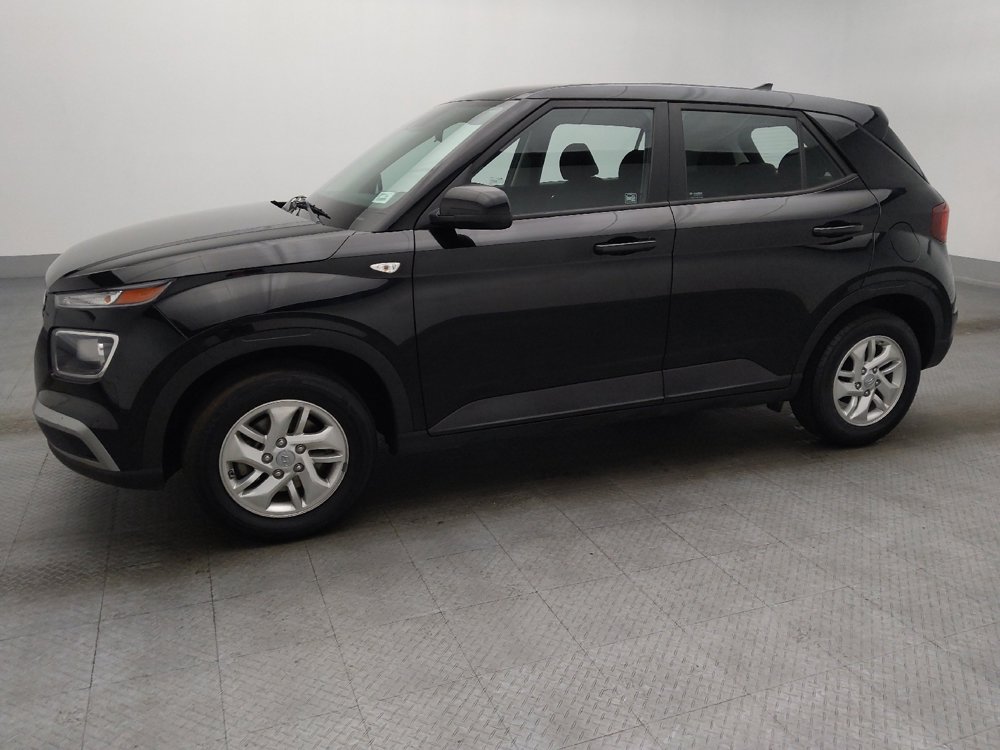 Used 2021 Hyundai Venue SE image 2