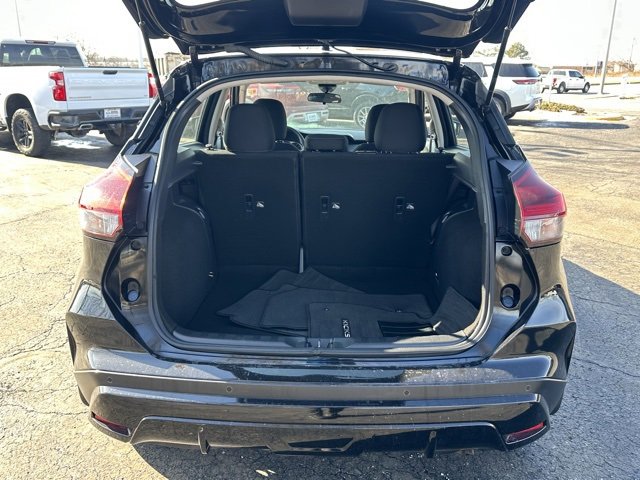 Certified 2021 Nissan Kicks S image 16