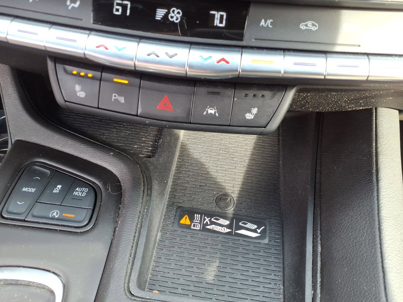 Certified 2023 Cadillac CT5 Luxury w/ Sun And Sound Package image 25