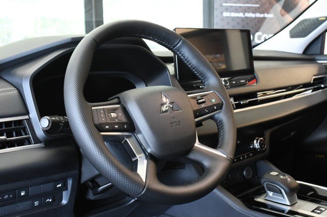 New 2026 Mitsubishi Outlander SE AWD/4WD image 33