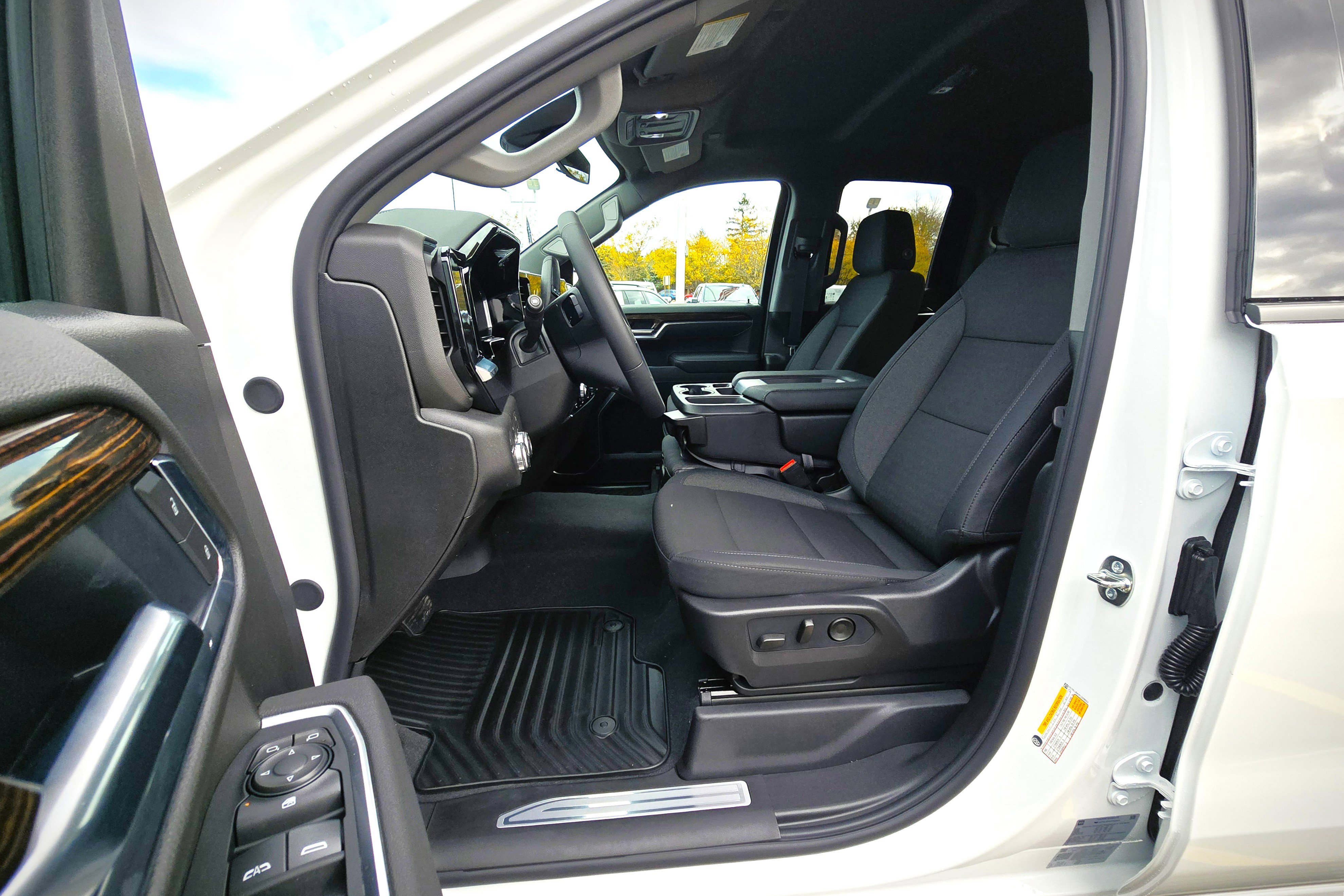 New 2026 GMC Sierra 1500 Elevation image 10