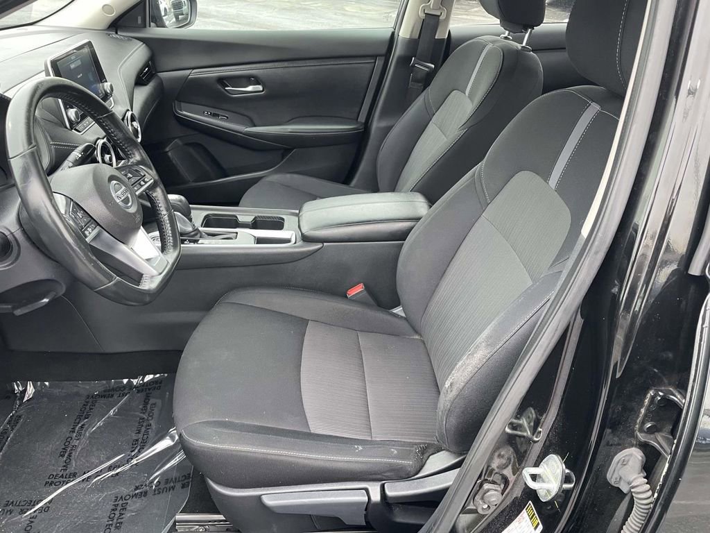 Used 2022 Nissan Sentra SV image 29