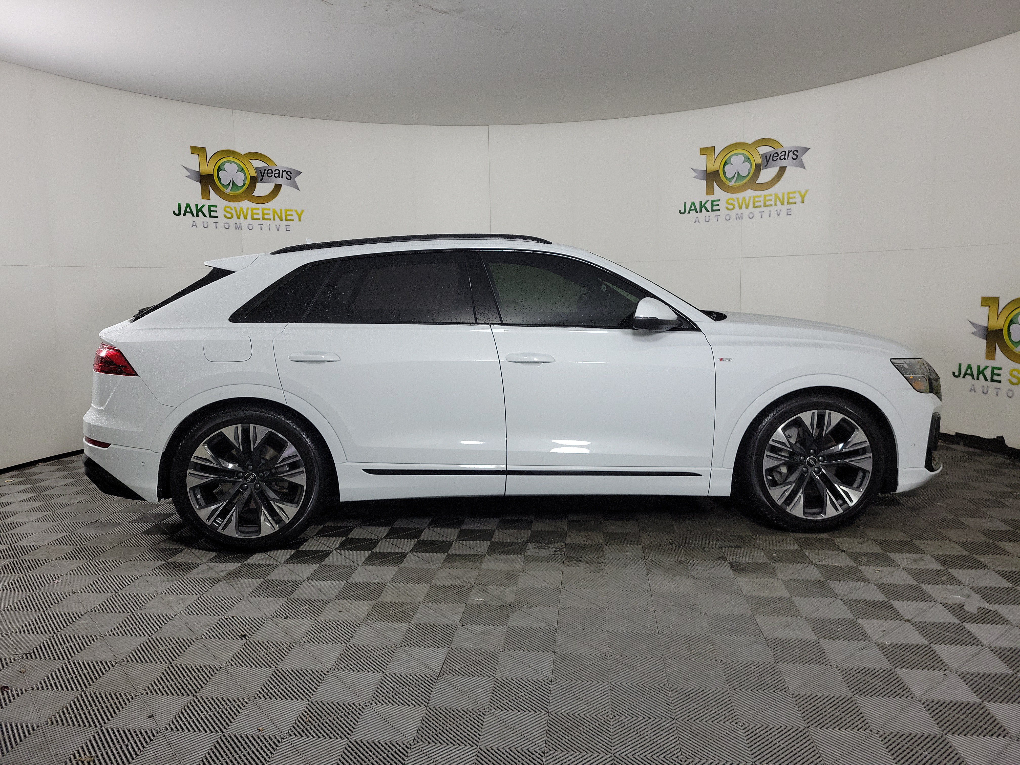 Used 2026 Audi Q8 Premium Plus AWD/4WD image 8
