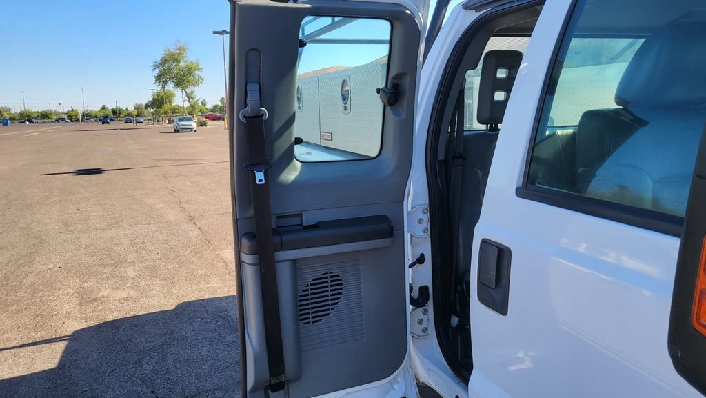 Used 2014 Ford F250 XL w/ Power Equipment Group RWD image 18