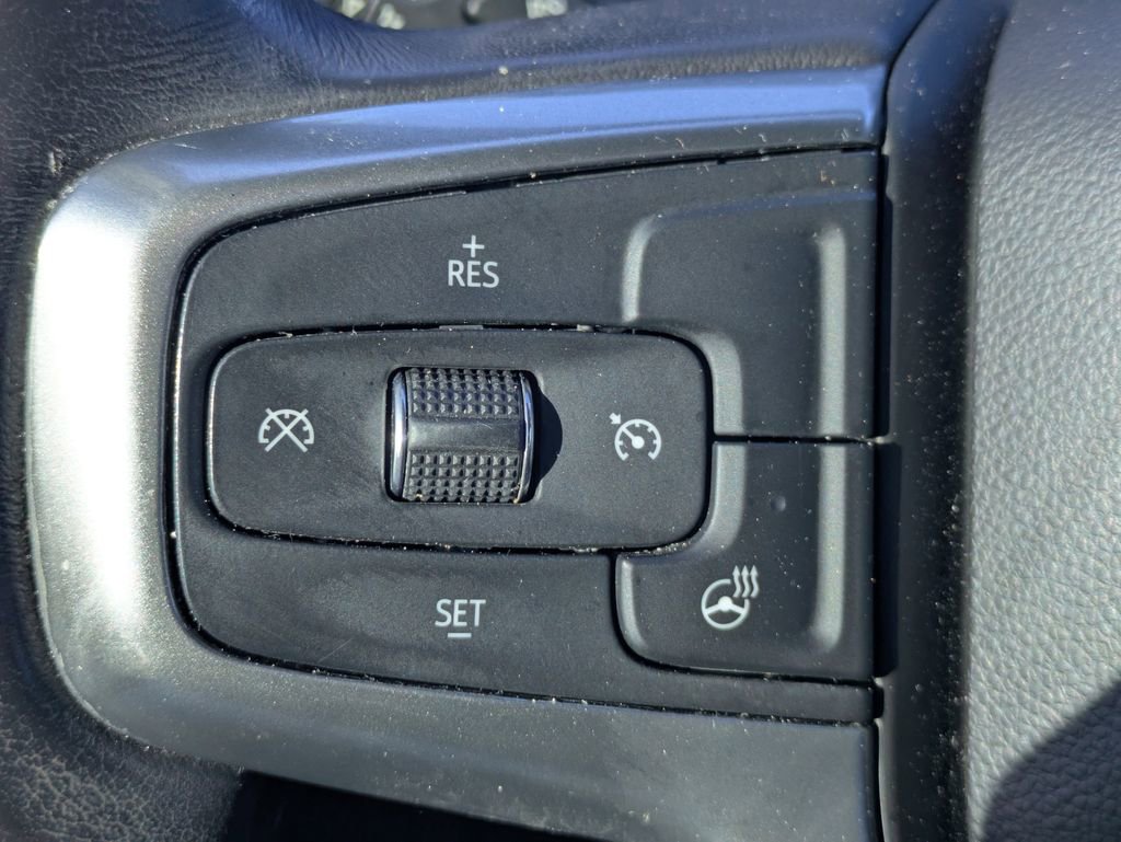 Used 2022 Chevrolet Silverado 1500 LT image 25