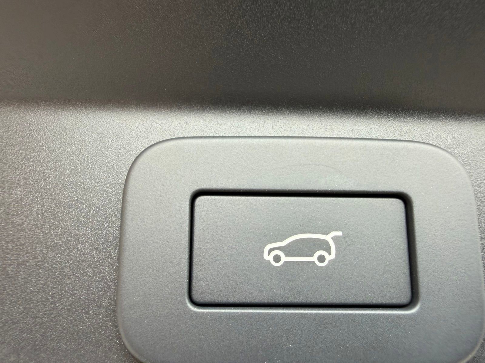 Used 2025 Land Rover Range Rover Sport Dynamic SE image 31