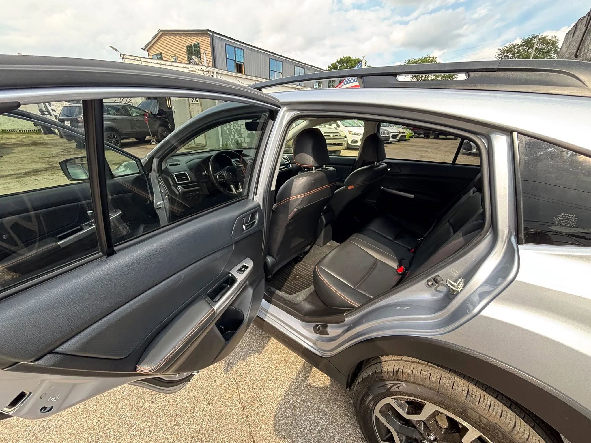 Used 2017 Subaru Crosstrek 2.0i Limited w/ Popular Package #2 image 18