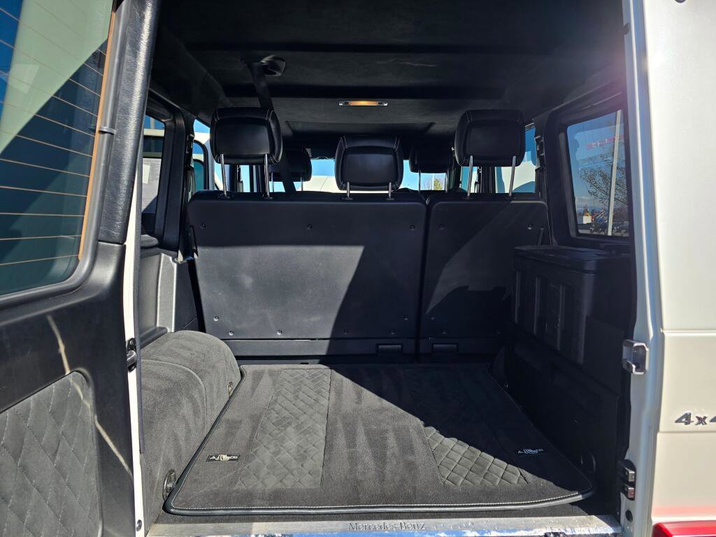 Used 2018 Mercedes-Benz G 550 Squared image 11