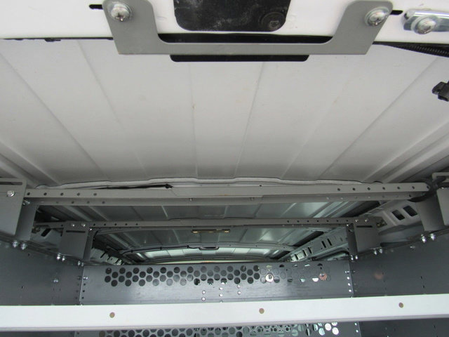 Used 2017 Chevrolet Express 2500 RWD image 23