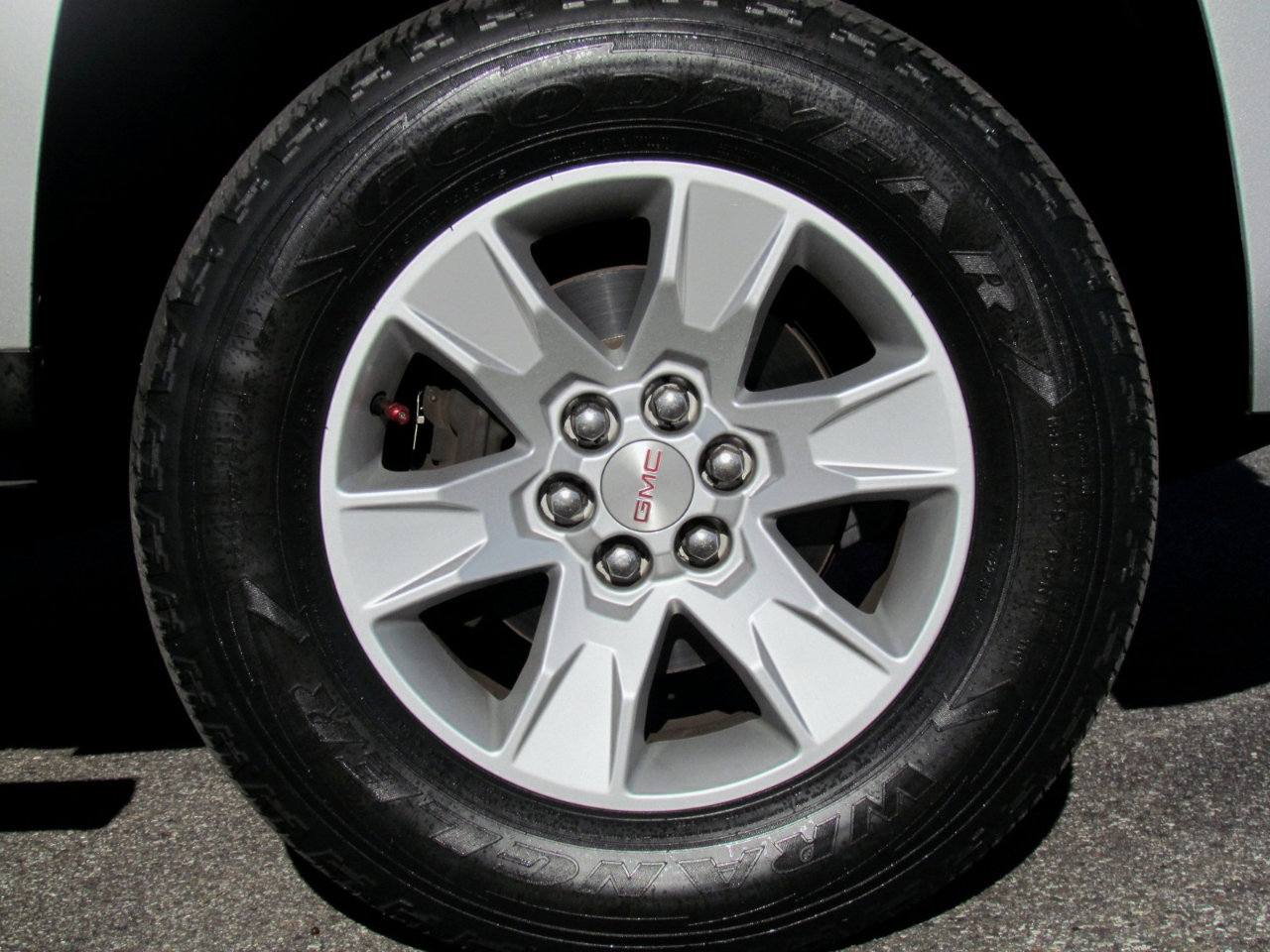 Used 2015 GMC Canyon SLE w/ SLE Convenience Package image 13