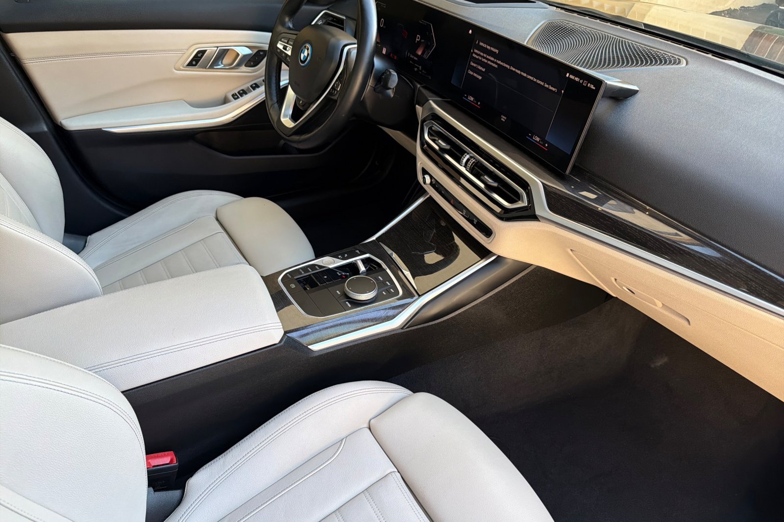 Used 2023 BMW 330e w/ Premium Package RWD image 14