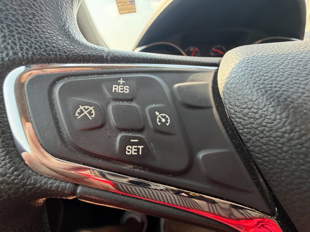 Used 2019 Chevrolet Cruze LT w/ LT True North Edition FWD image 15