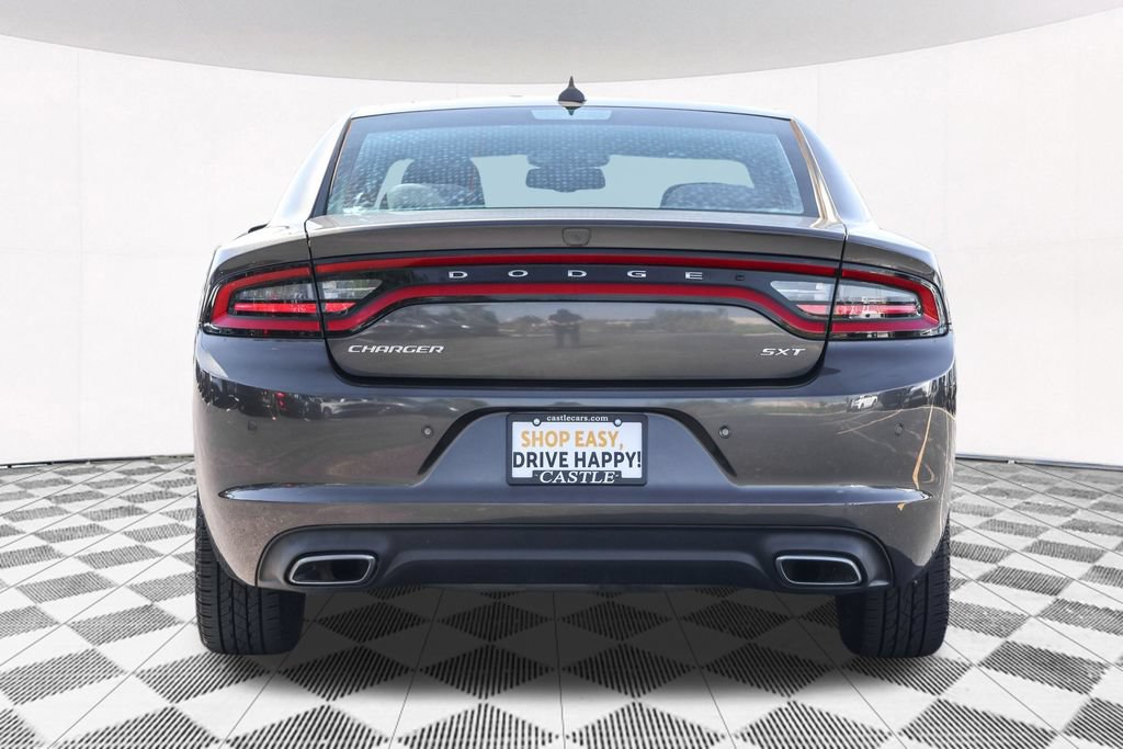 Used 2018 Dodge Charger SXT Plus w/ Driver Convenience Group RWD image 14