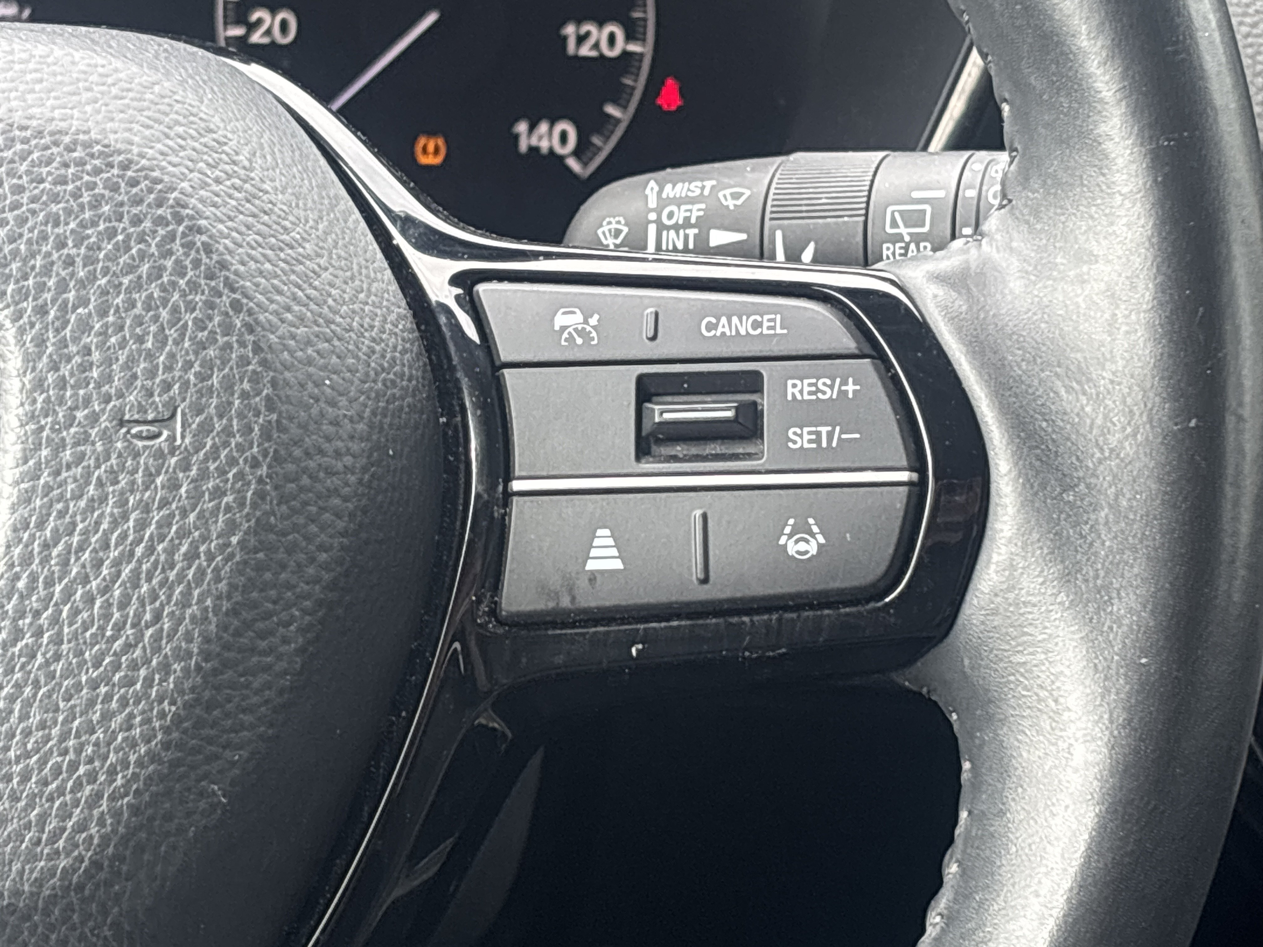 Used 2024 Honda CR-V EX-L image 8