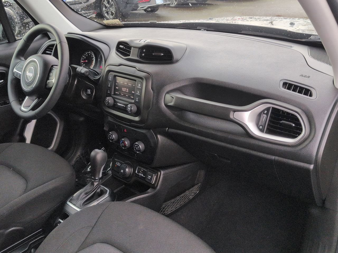 Used 2020 Jeep Renegade Sport w/ Sport Appearance Group image 31