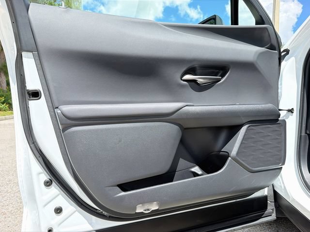 Used 2025 Lexus UX 300h FWD image 21