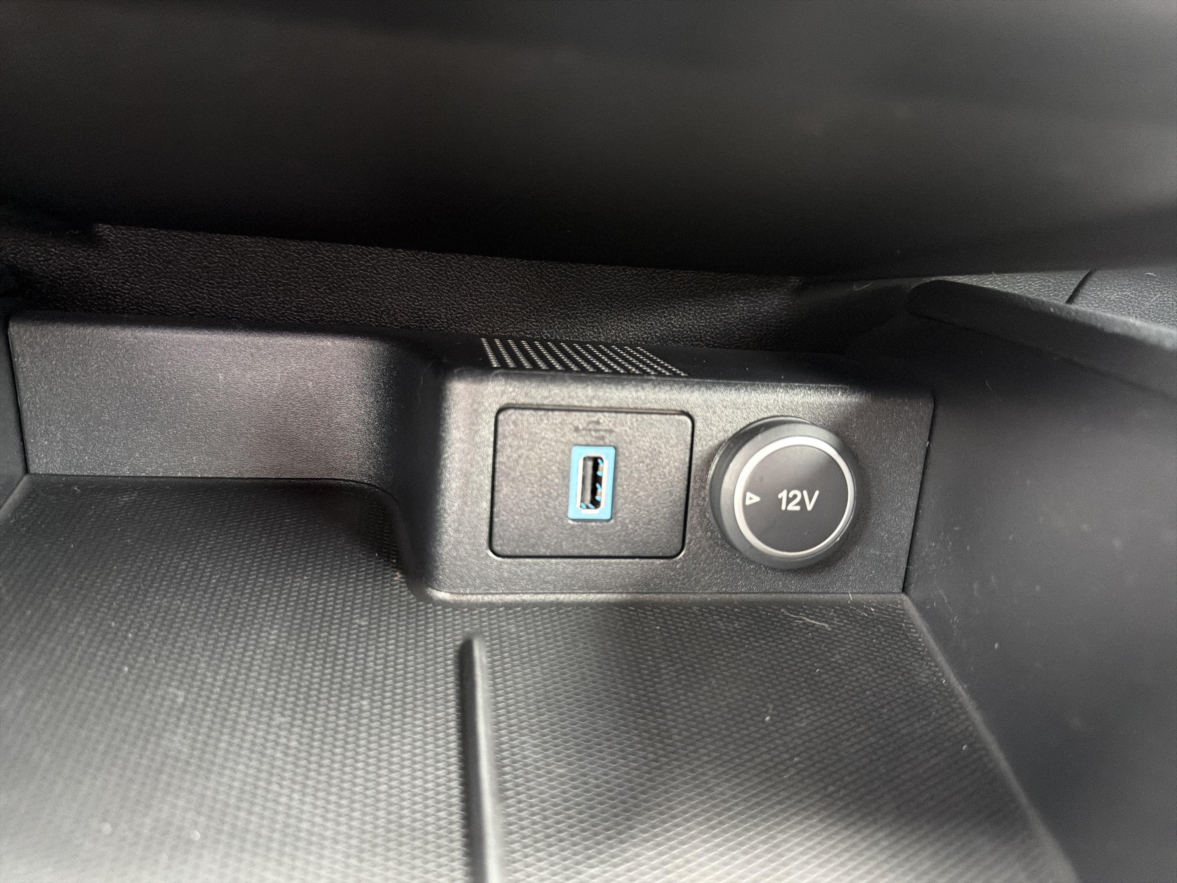 Used 2020 Ford Escape SE AWD/4WD image 22