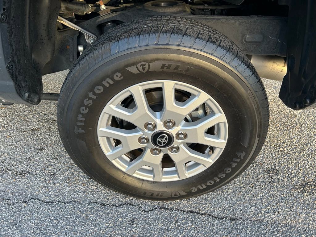 Certified 2025 Toyota Tacoma SR5 RWD image 9