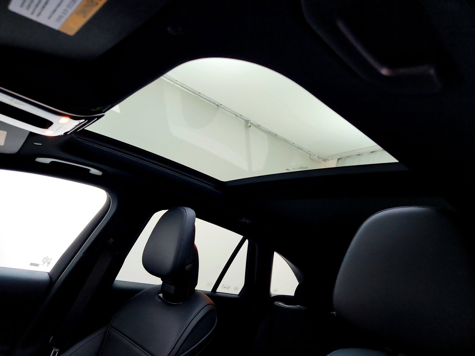 Certified 2026 Mercedes-Benz GLC 300 image 17