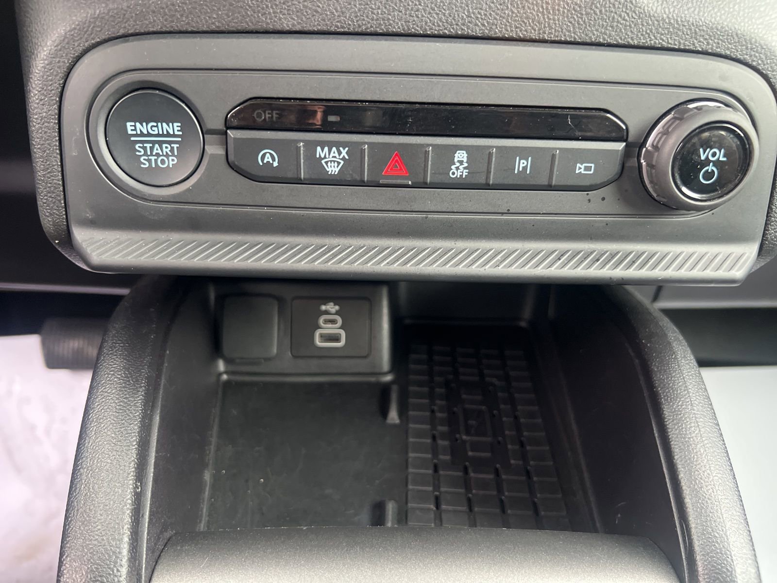 Used 2025 Ford Bronco Sport Outer Banks w/ Outer Banks Tech Package+ image 31