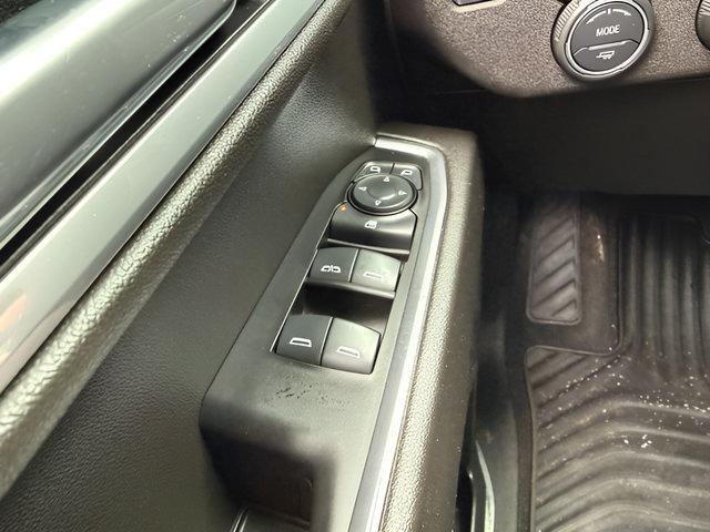 Used 2025 Chevrolet Silverado 1500 LT AWD/4WD image 20