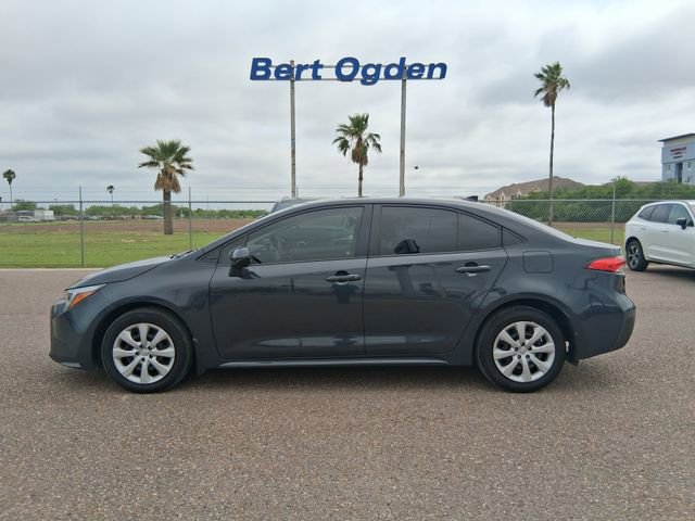 Used 2024 Toyota Corolla LE FWD image 3