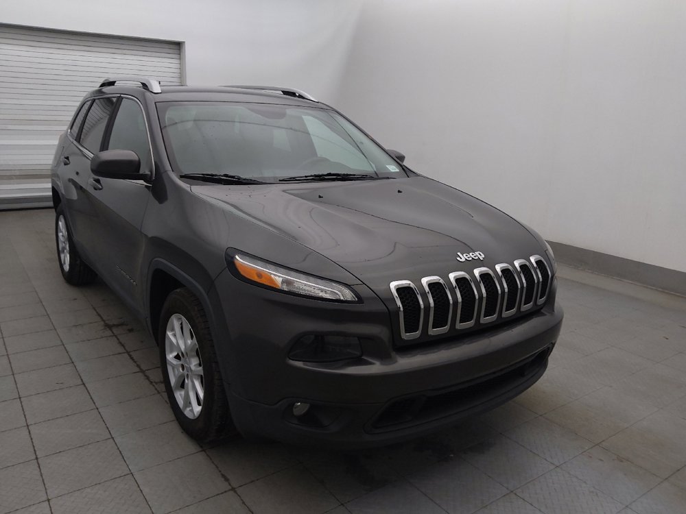 Used 2017 Jeep Cherokee Latitude image 13