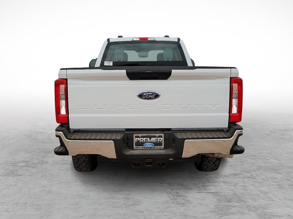 New 2026 Ford F250 XL w/ XL Off-Road Package AWD/4WD image 9