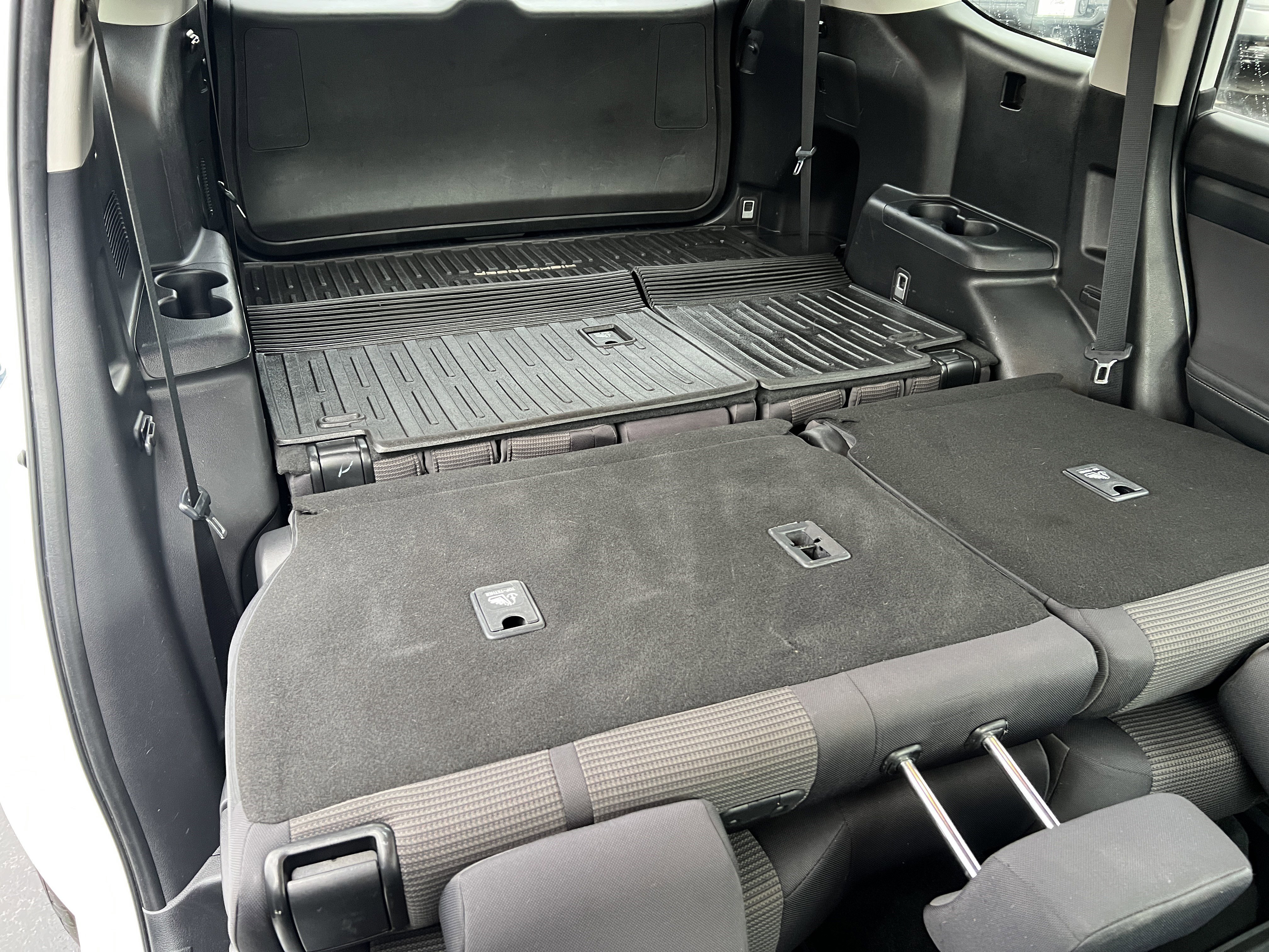 Used 2022 Toyota Highlander L image 22