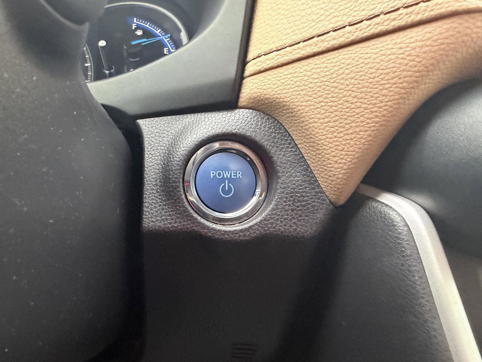 Used 2021 Toyota RAV4 Limited w/ Limited Grade Weather Package image 27