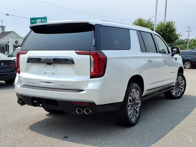 Used 2023 GMC Yukon XL Denali Ultimate AWD/4WD image 5