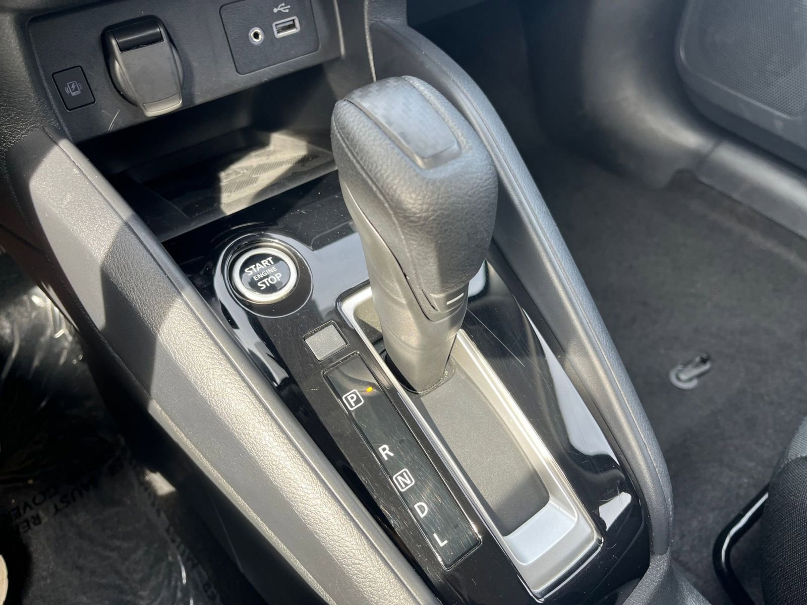 Used 2025 Nissan Versa SV image 41