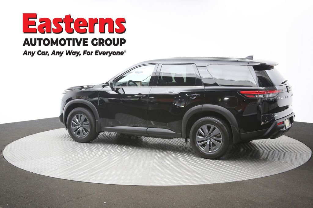 Used 2024 Nissan Pathfinder S AWD/4WD image 63