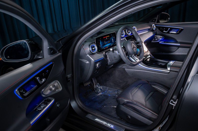 New 2026 Mercedes-Benz C 43 AMG 4MATIC Sedan image 10