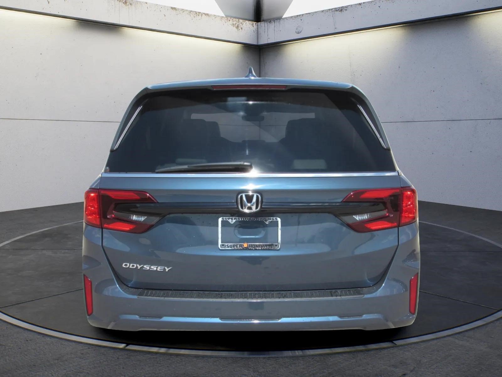 Certified 2025 Honda Odyssey EX-L image 7