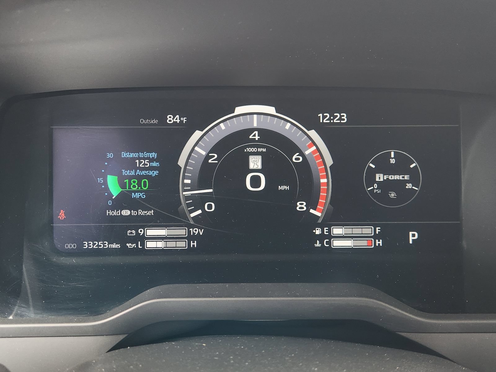 Used 2024 Toyota Tundra Limited AWD/4WD image 19