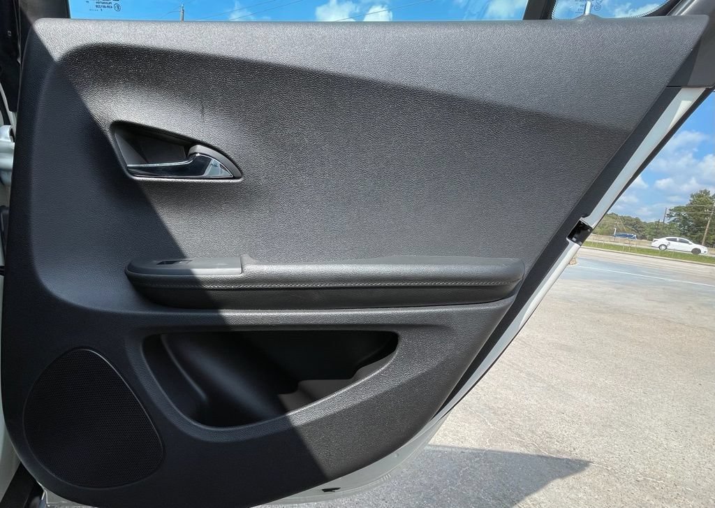 Used 2014 Chevrolet Volt Premium w/ Premium Trim Package FWD image 35