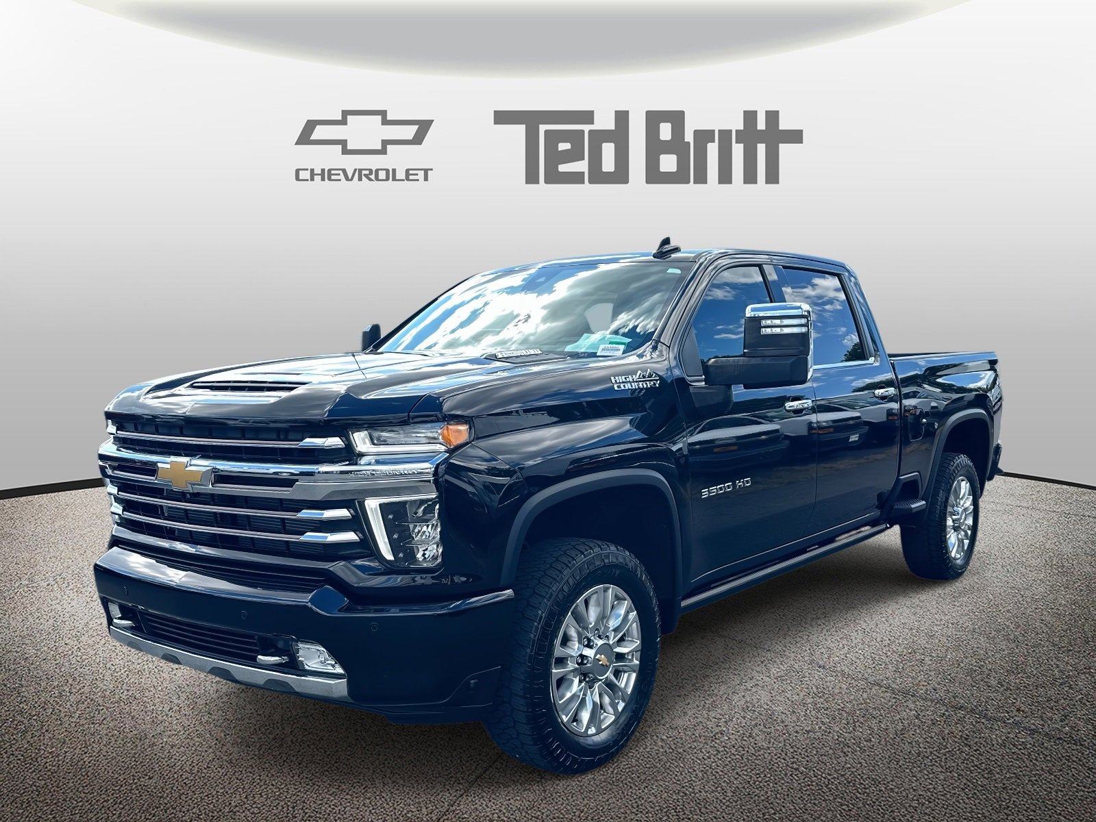 Used 2022 Chevrolet Silverado 3500 High Country w/ Z71 Off-Road Package image 5