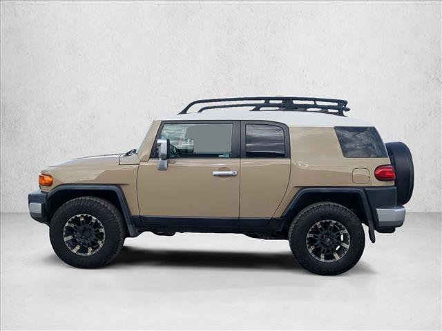 Used 2011 Toyota FJ Cruiser 4WD w/ Convenience Pkg image 9