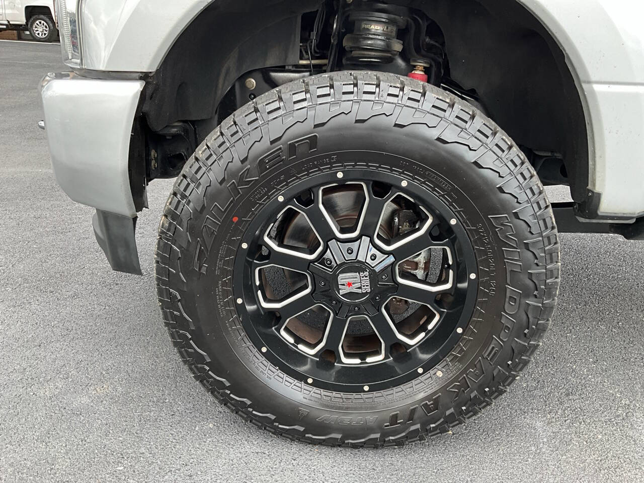 Used 2017 Ford F250 Platinum w/ Platinum Ultimate Package image 16